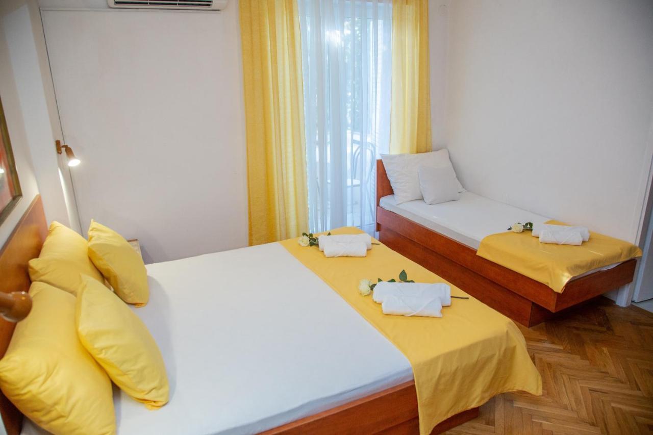 Rooms Magnolia With Pool Novalja Luaran gambar